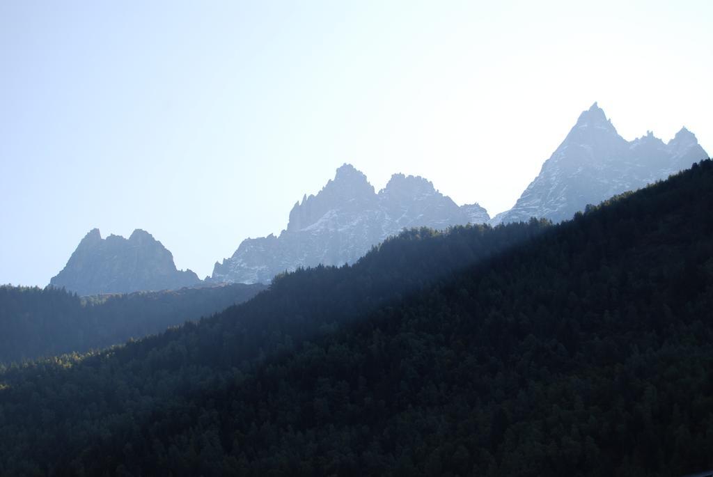 שאמוני Apartment Courmayeur מראה חיצוני תמונה